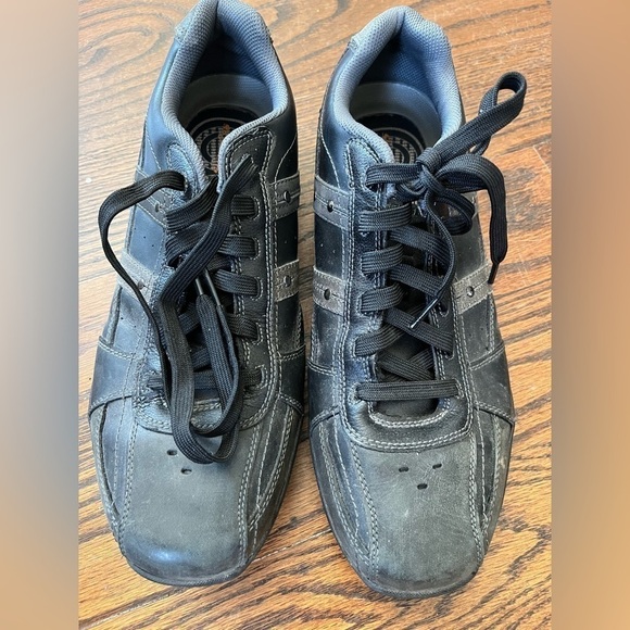 Skechers Casual Lace Up  Shoes Style 62597 - Color Code black - Size 12 US. - Picture 2 of 9